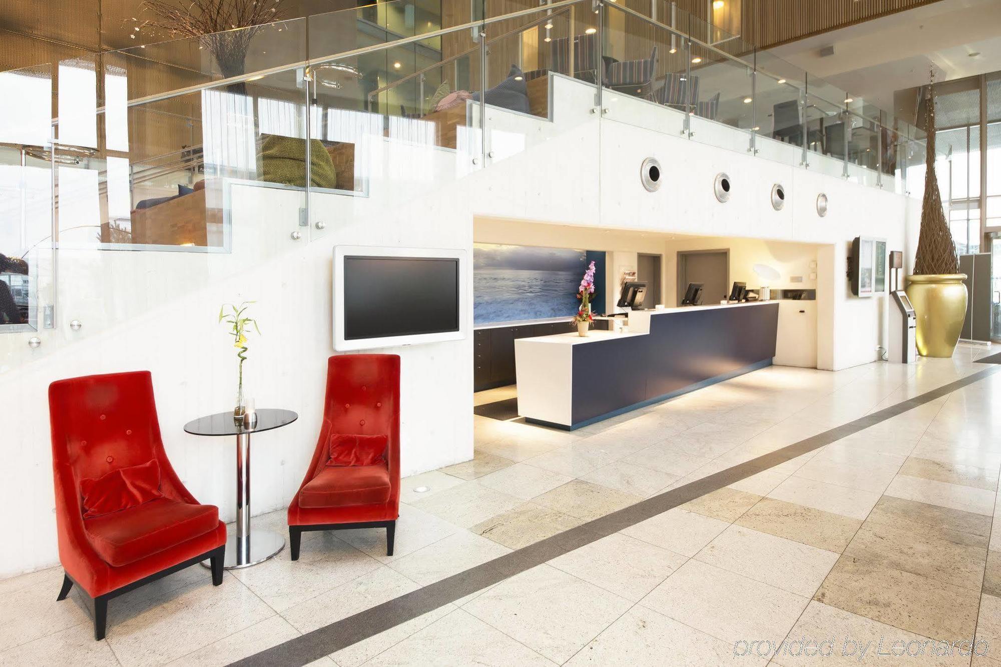 Scandic Stavanger Airport Sola Exterior photo
